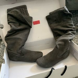 Aldo Gray Boots